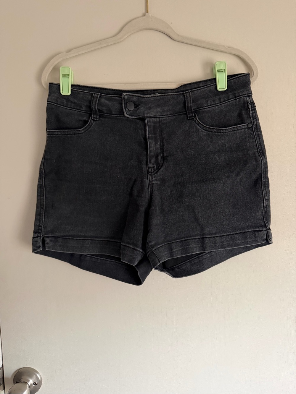 d. jeans Black High-Rise Denim Shorts